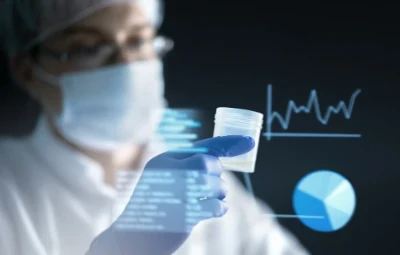 profissional investigando um diagnostico